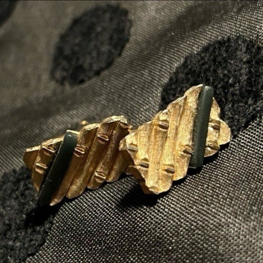 Vintage Swank Gold Tone Cufflinks Mid-Century Men’s Jewelry Classic Formal Wear